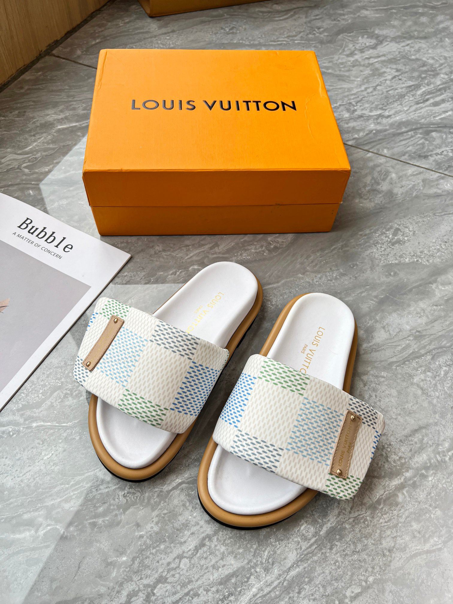 Louis Vuitton Slippers